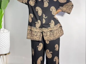 Ensemble Ample 2 Pièces – Élégant & Confortable