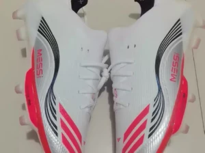 Chaussures de Football Professionnelles