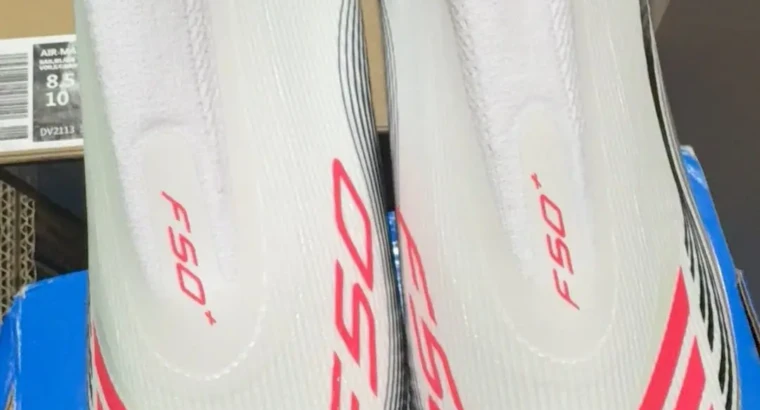 Chaussures de Football Professionnelles