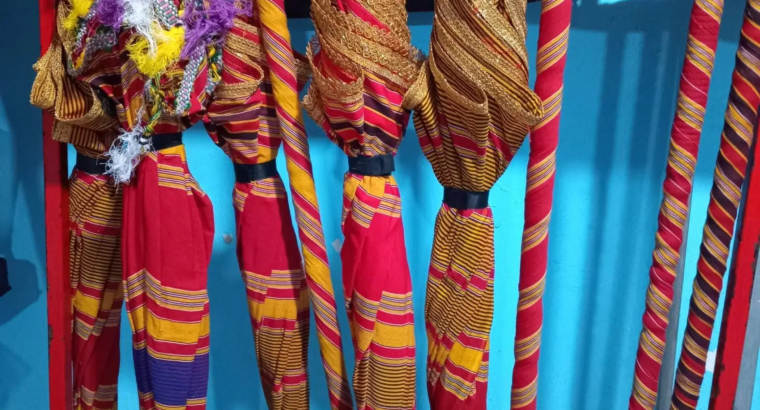 Parapluies traditionnels colorés Idéal pour événements culturels