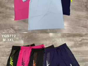Lot de vêtements pour enfants